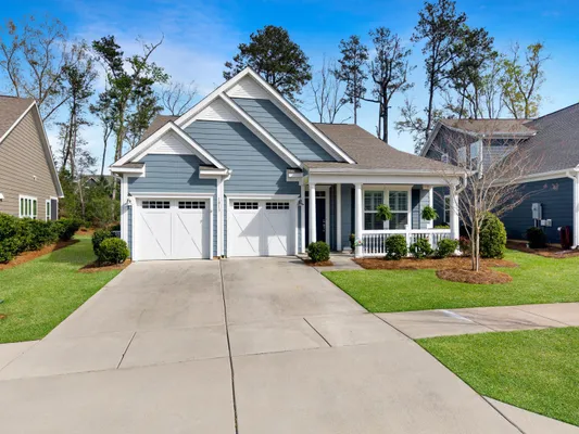 Property Slideshow image 2 of 58 | 1013 old field dr, Summerville, SC, 29483