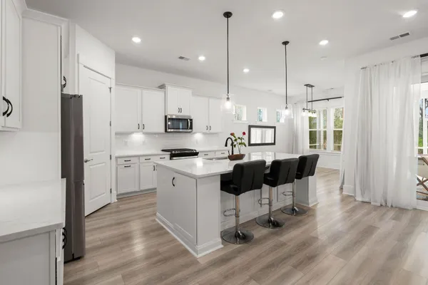 Property Slideshow image 3 of 44 | 134 summerwind dr, Summerville, SC, 29486