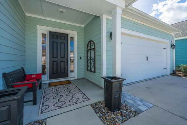 Property Slideshow image 3 of 61 | 518 marsh cove cir, Summerville, SC, 29486
