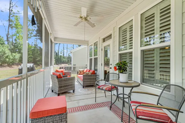 Property Slideshow image 2 of 70 | 1007 old field dr, Summerville, SC, 29483