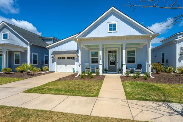 Property Slideshow image 2 of 49 | 3526 habenaria rd 23, Mount Pleasant, SC, 29466