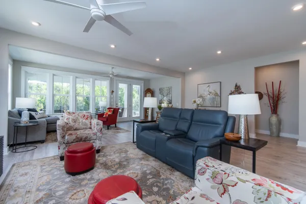 Property Slideshow image 3 of 44 | 339 seaside trl, Summerville, SC, 29486