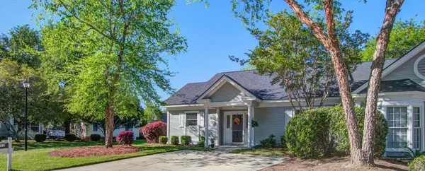 Property Slideshow image 2 of 39 | 2417 hansard dr, North Charleston, SC, 29406