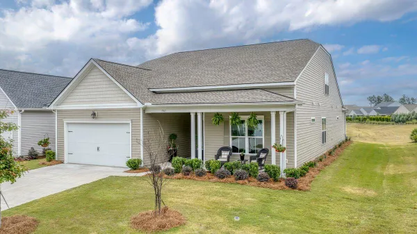Property Slideshow image 2 of 66 | 581 marsh cove cir, Summerville, SC, 29486