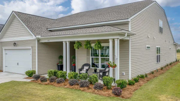 Property Slideshow image 3 of 66 | 581 marsh cove cir, Summerville, SC, 29486