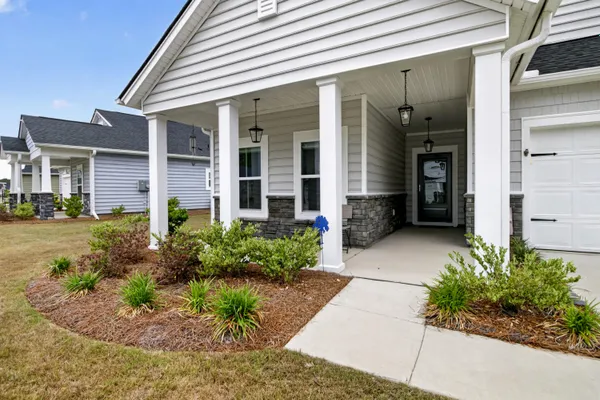 Property Slideshow image 3 of 22 | 1387 locals st, Summerville, SC, 29485