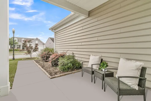 Property Slideshow image 3 of 69 | 628 battery edge dr, Summerville, SC, 29486