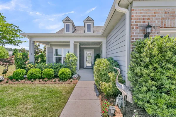 Property Slideshow image 2 of 75 | 101 garden gate way, Summerville, SC, 29486