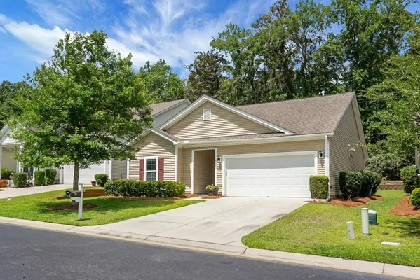 Property Slideshow image 2 of 44 | 2681 hanford mills ln, North Charleston, SC, 29406