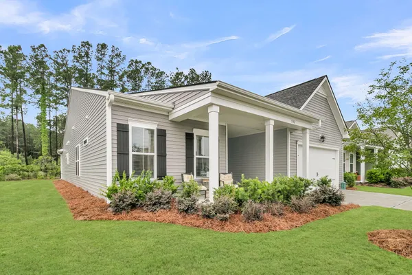Property Slideshow image 2 of 74 | 582 marsh cove cir, Summerville, SC, 29486