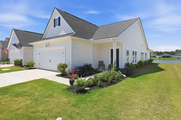 Property Slideshow image 3 of 49 | 1210 black skimmer st, Summerville, SC, 29485