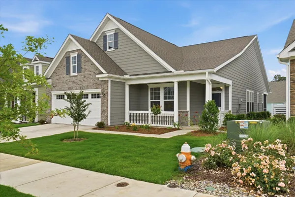 Property Slideshow image 2 of 34 | 4997 song sparrow way, Summerville, SC, 29483