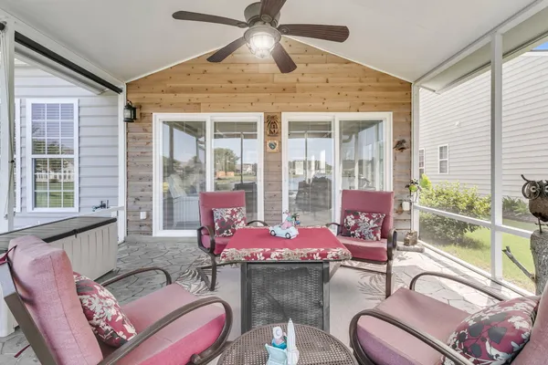 Property Slideshow image 2 of 71 | 209 sternside run ave, Summerville, SC, 29486