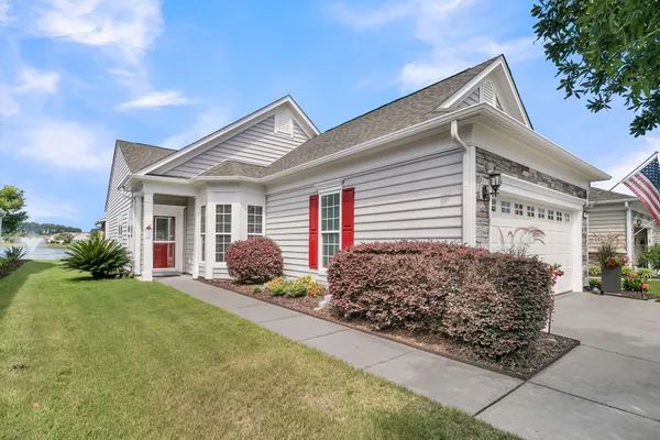 Property Slideshow image 3 of 71 | 209 sternside run ave, Summerville, SC, 29486