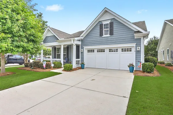 Property Slideshow image 3 of 55 | 2018 redback dr, Summerville, SC, 29483