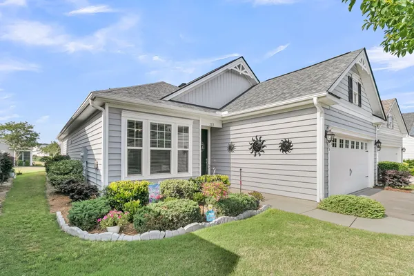 Property Slideshow image 2 of 78 | 213 fall crossing pl, Summerville, SC, 29486
