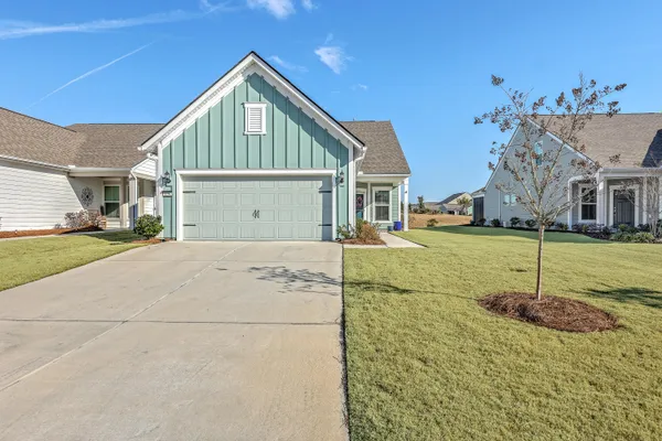 Property Slideshow image 2 of 77 | 174 garden gate way, Summerville, SC, 29486