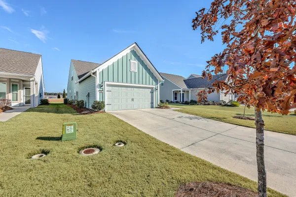 Property Slideshow image 3 of 77 | 174 garden gate way, Summerville, SC, 29486