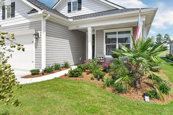 Property Slideshow image 2 of 95 | 136 leeward lndg, Summerville, SC, 29486