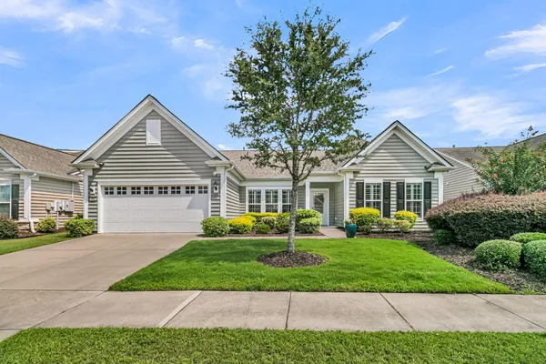 Property Slideshow image 2 of 92 | 303 oyster bay dr, Summerville, SC, 29486