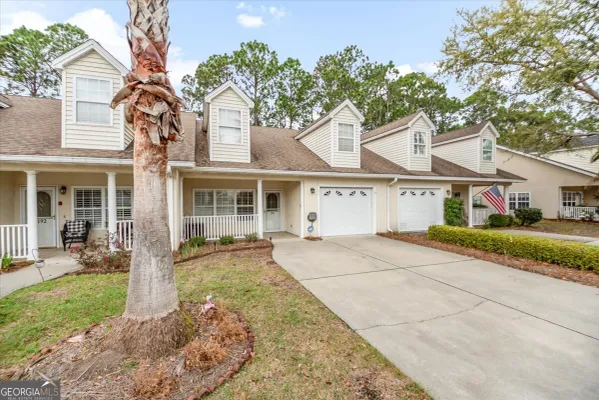 Property Slideshow image 2 of 48 | 190 peppertree crossing ave, Brunswick, GA, 31525