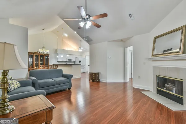 Property Slideshow image 3 of 28 | 3047 orchard ridge cir 3047, Duluth, GA, 30096