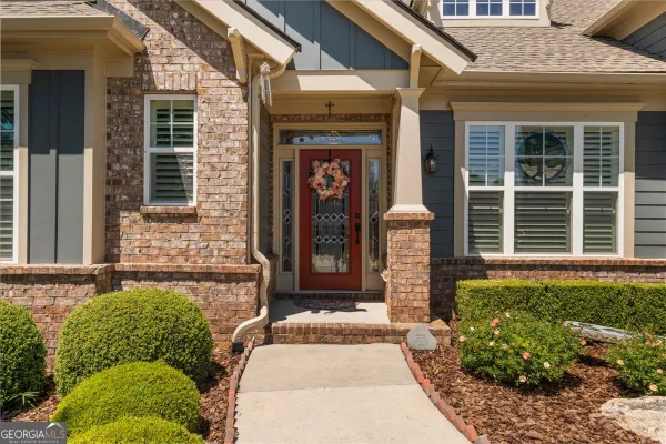 Property Slideshow image 3 of 76 | 3768 golden leaf pt, Gainesville, GA, 30504