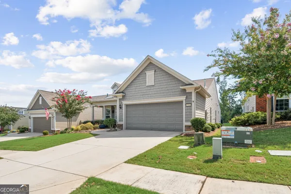 Property Slideshow image 2 of 48 | 754 firefly ct, Griffin, GA, 30223