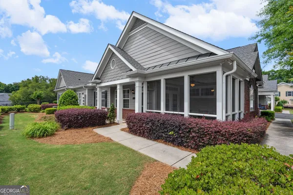 Property Slideshow image 2 of 39 | 2716 grapevine cir, Cumming, GA, 30041