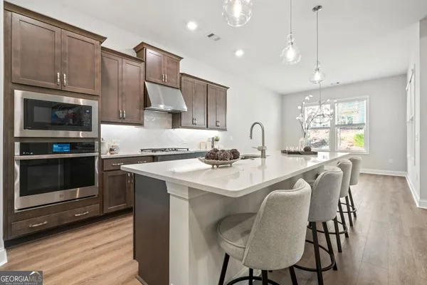 Property Slideshow image 3 of 43 | 68 ballyfin way, Newnan, GA, 30263