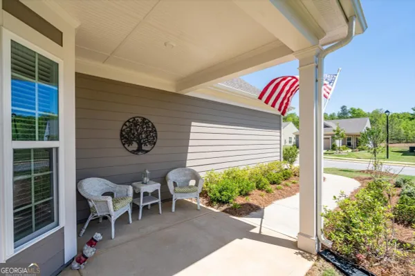 Property Slideshow image 2 of 44 | 1260 starboard way, Greensboro, GA, 30642