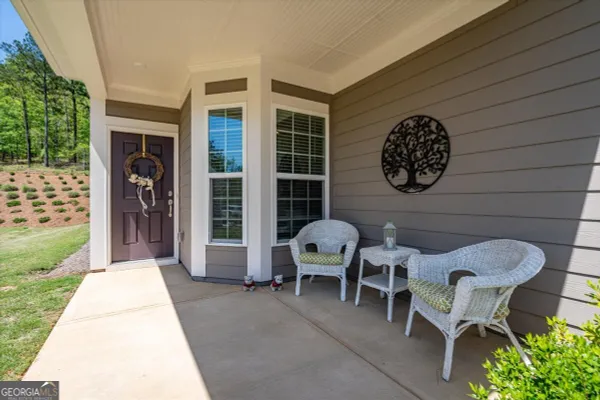 Property Slideshow image 3 of 44 | 1260 starboard way, Greensboro, GA, 30642