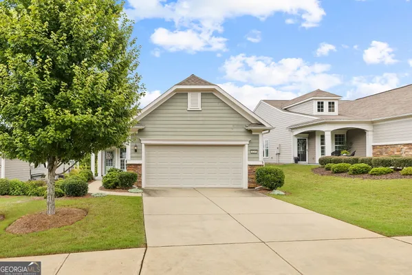 Property Slideshow image 2 of 43 | 1241 branch creek way, Greensboro, GA, 30642