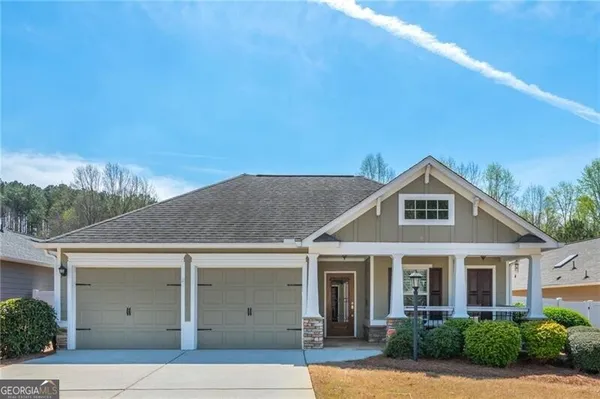 Property Slideshow image 2 of 34 | 197 shoal creek way, Dallas, GA, 30132