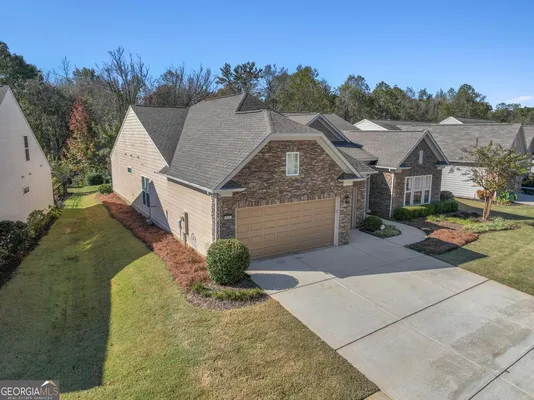 Property Slideshow image 3 of 53 | 111 marigold ct, Griffin, GA, 30223