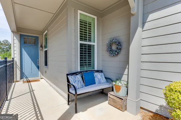 Property Slideshow image 2 of 43 | 452 ontario ln, Hoschton, GA, 30548