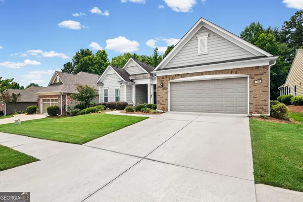 Property Slideshow image 3 of 41 | 709 tee box dr, Griffin, GA, 30223