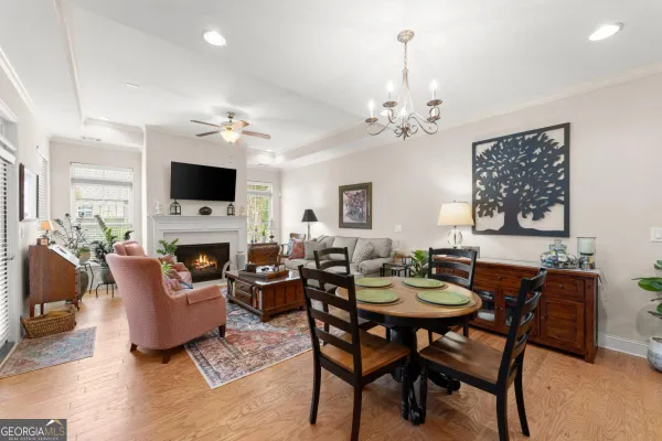 Property Slideshow image 3 of 38 | 2754 middlecreek way, Cumming, GA, 30041