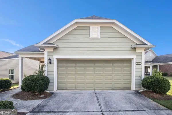 Property Slideshow image 3 of 24 | 607 larch looper dr, Griffin, GA, 30223