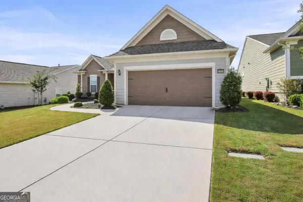 Property Slideshow image 3 of 21 | 203 camelia ct, Griffin, GA, 30223