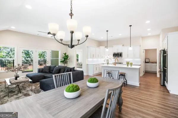 Property Slideshow image 3 of 40 | 7 hickory br, Hiram, GA, 30141