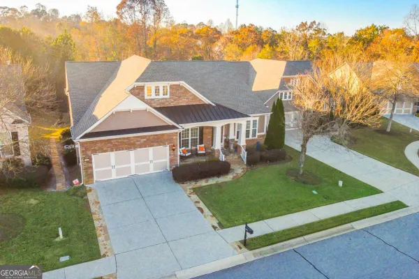Property Slideshow image 2 of 76 | 6417 hickory springs cir, Hoschton, GA, 30548