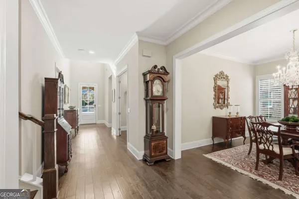 Property Slideshow image 3 of 46 | 2095 creekstone point dr, Cumming, GA, 30041