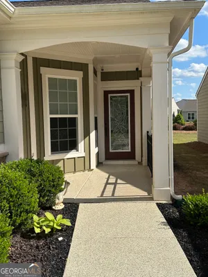 Property Slideshow image 2 of 25 | 214 brunswick dr, Griffin, GA, 30223