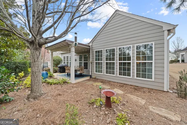 Property Slideshow image 2 of 33 | 1011 creekwood pl 2, Greensboro, GA, 30642