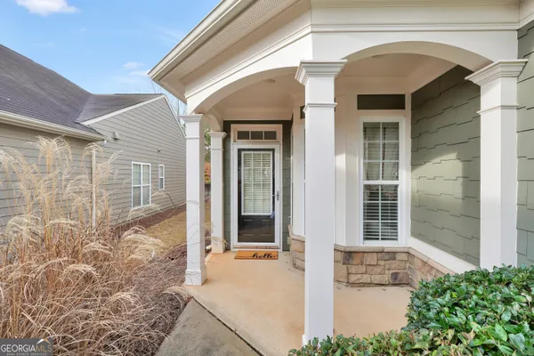 Property Slideshow image 3 of 55 | 154 begonia ct, Griffin, GA, 30223