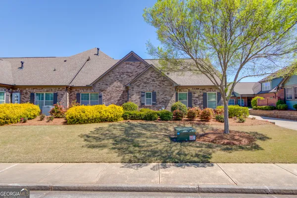 Property Slideshow image 2 of 42 | 4321 lanier ridge walk, Cumming, GA, 30041