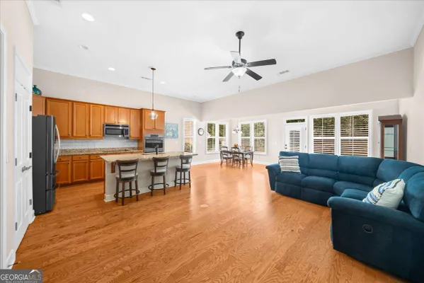 Property Slideshow image 3 of 36 | 3389 cresswind pkwy, Gainesville, GA, 30504