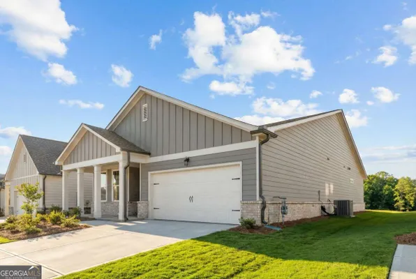 Property Slideshow image 2 of 26 | 1692 juniper berry way, Loganville, GA, 30052