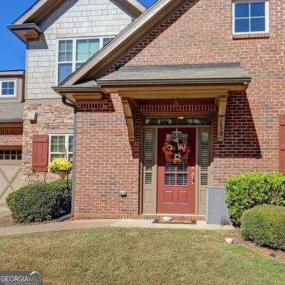 Property Slideshow image 3 of 42 | 2699 middlecreek way, Cumming, GA, 30041